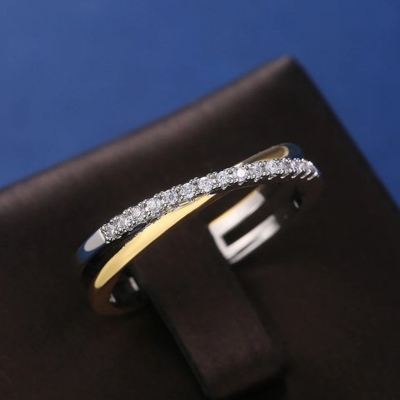 14k gold diamond ring - Picture 4 of 6